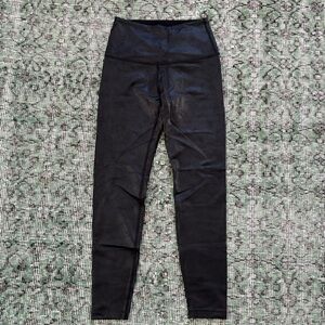 Beyond yoga coated legging like new